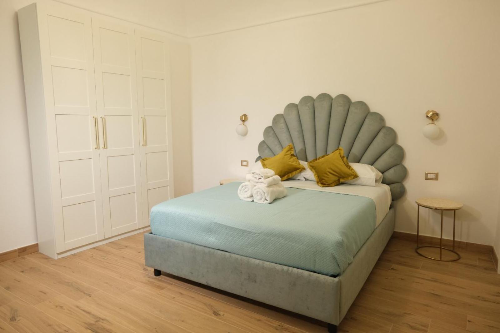 Relais Cristallini Napoli Bagian luar foto