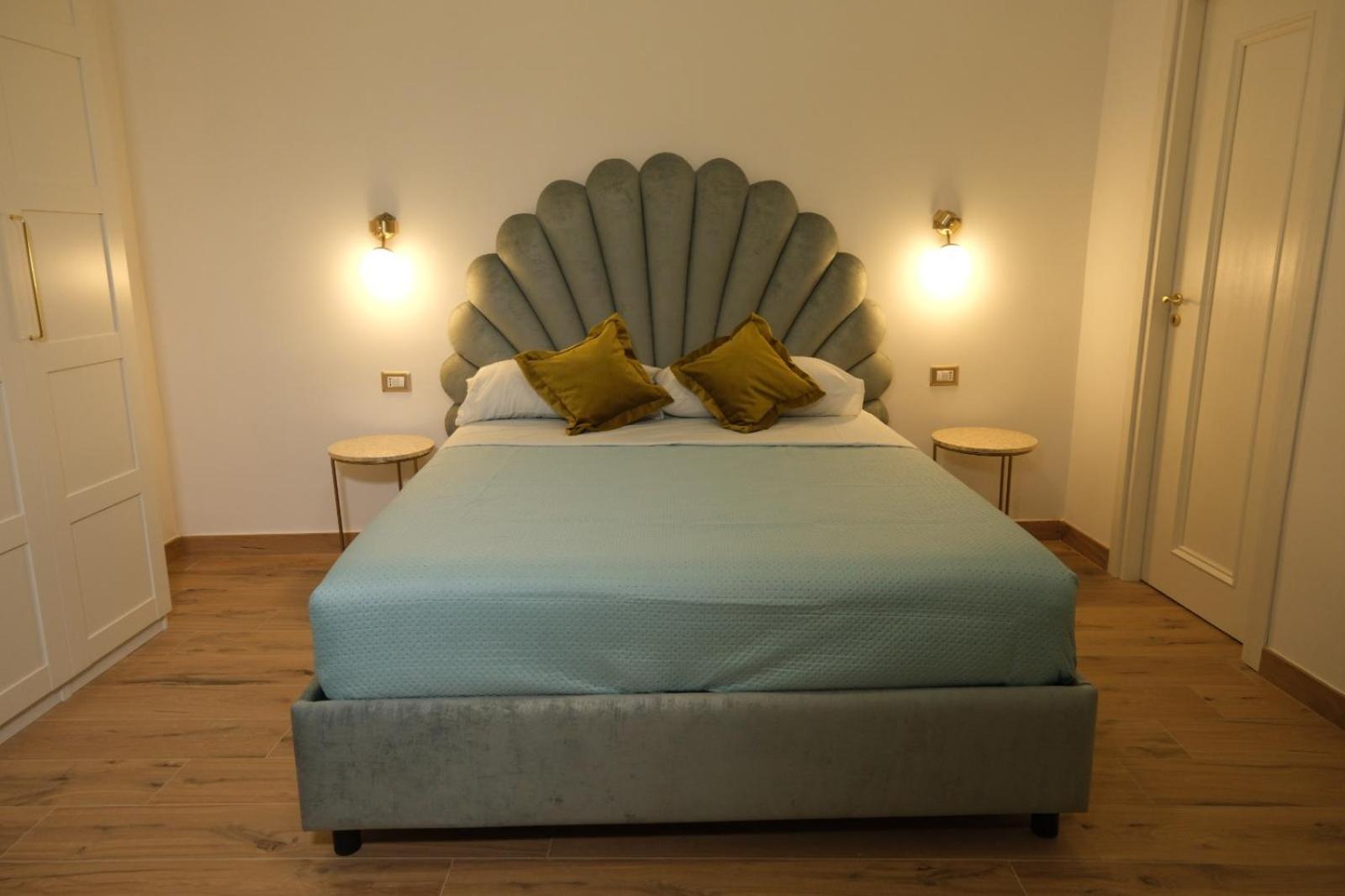 Relais Cristallini Napoli Bagian luar foto